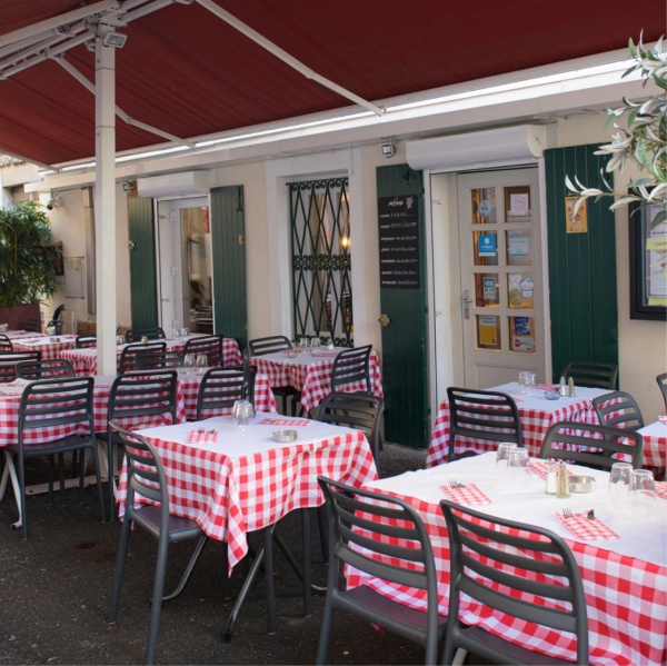 Repas de groupe - Au P'tit Bouchon - Restaurant Pont Eveque - Meilleur restaurant Vienne 38